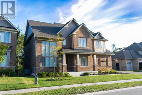 65 REDMOND CRESCENT Springwater (Centre Vespra) ON L9X1Z8