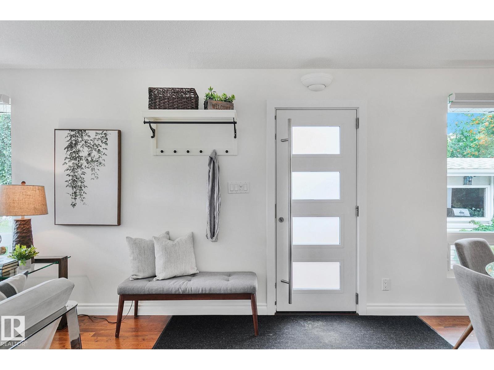 15209 75 AV NW