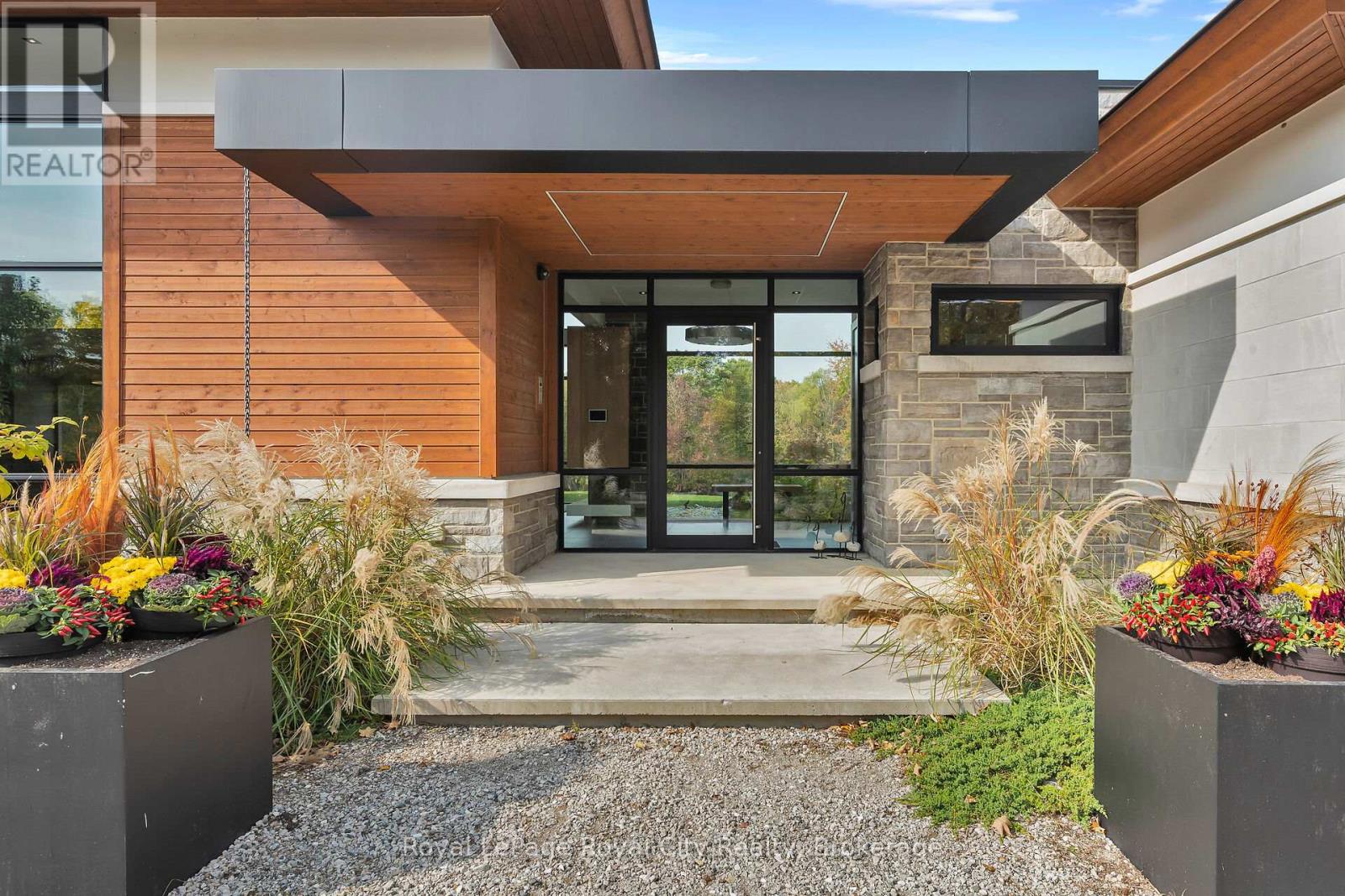 164 HUME ROAD