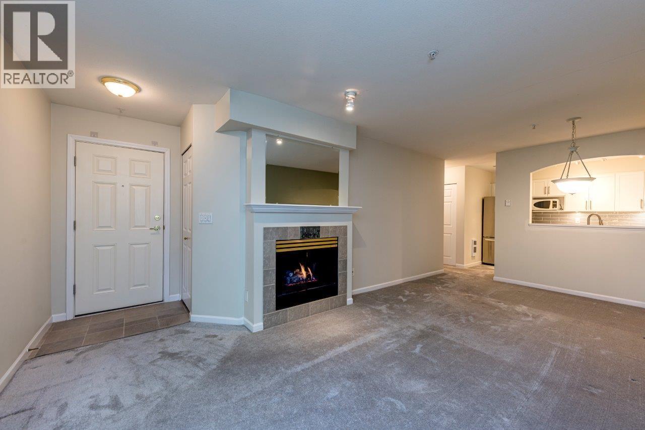 79 6588 SOUTHOAKS CRESCENT