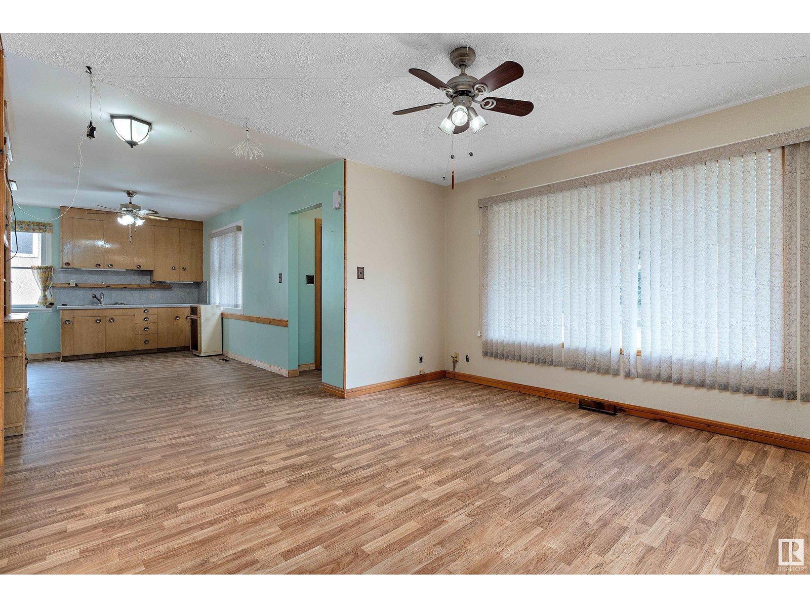 12910 96 ST NW