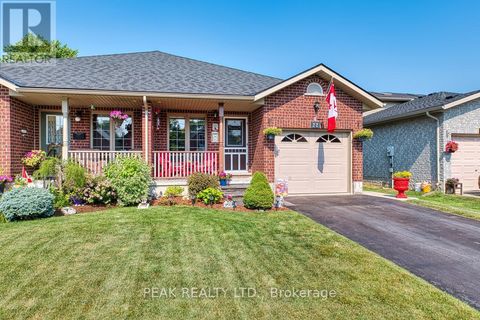 22 COLLEGE STREET Stratford ON N5A4R4