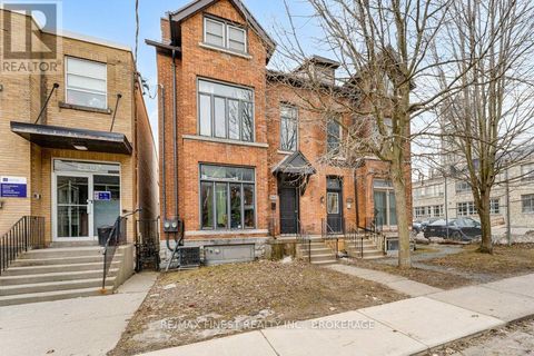 242 BROCK STREET Kingston (Central City East) ON K7L1S4