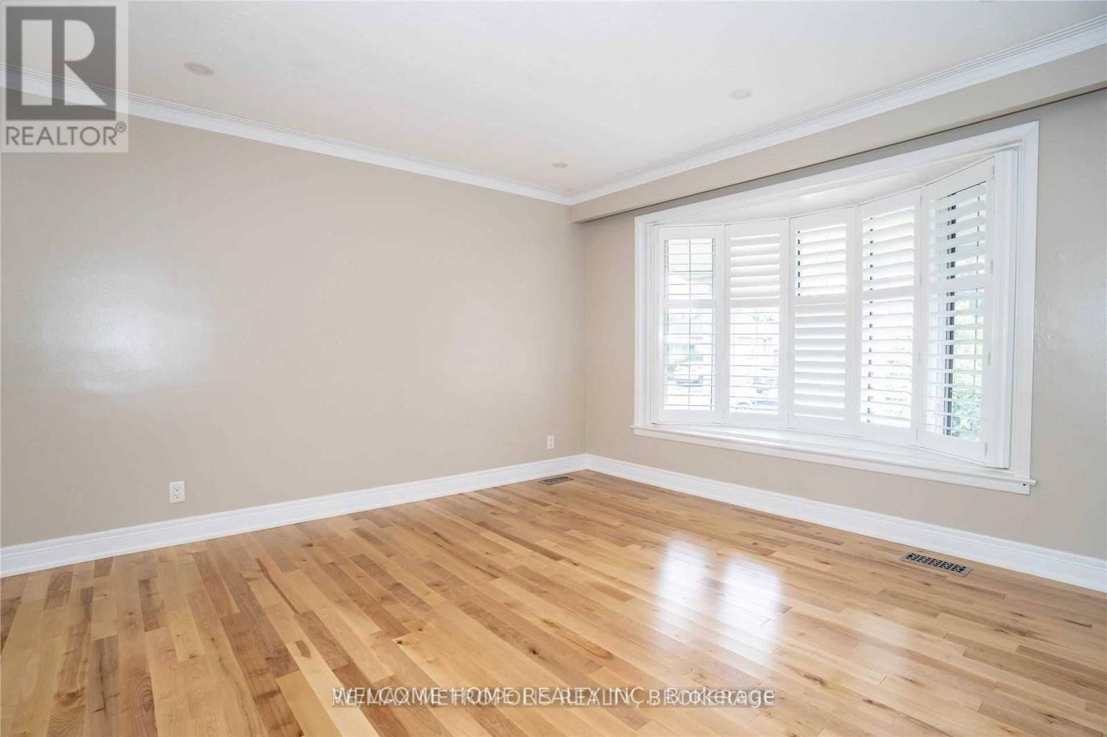 56 ASCOLDA BOULEVARD