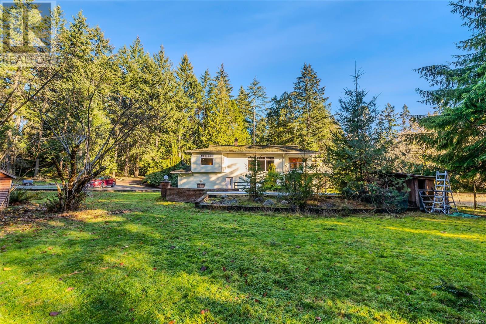 655 Qualicum Rd