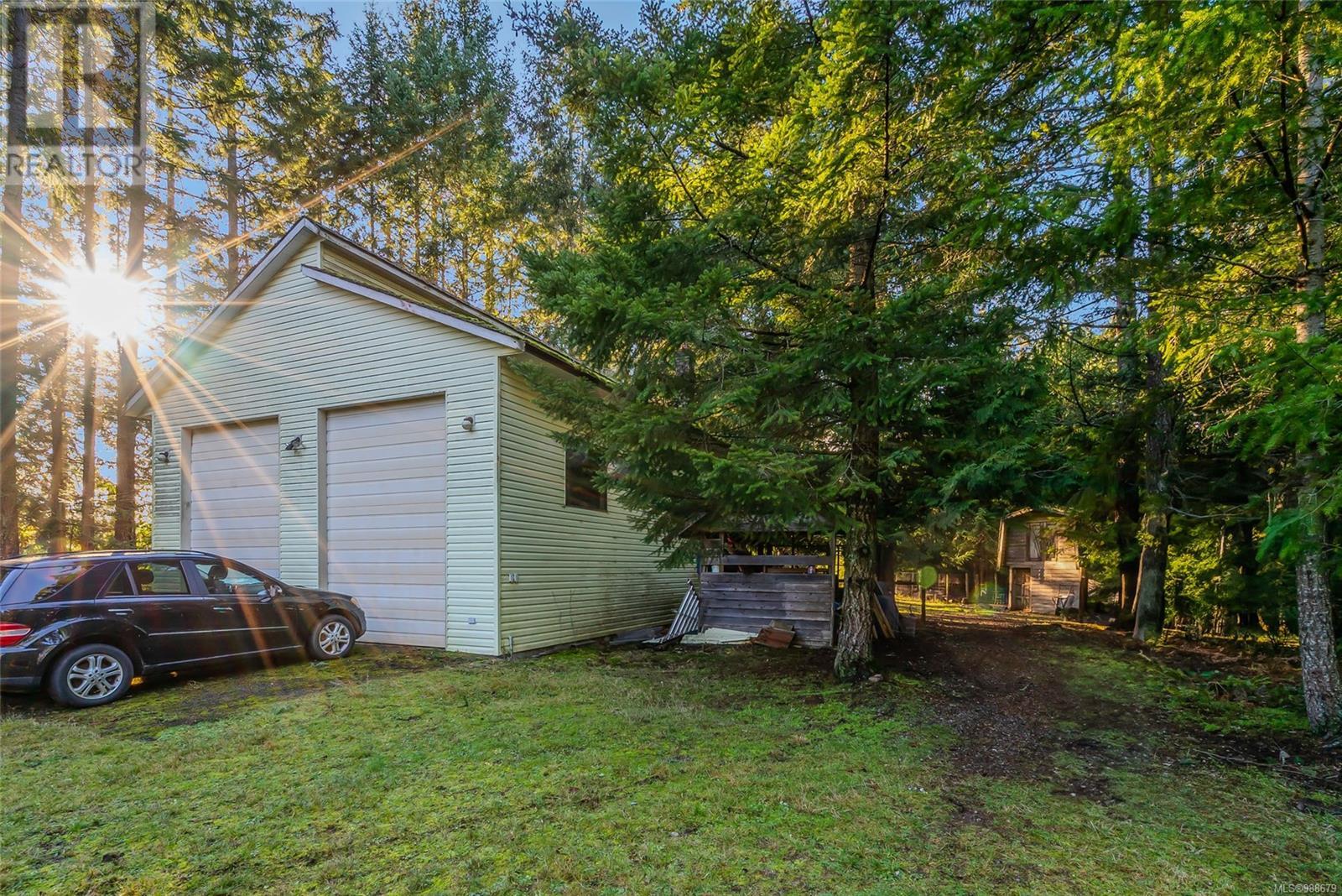 655 Qualicum Rd