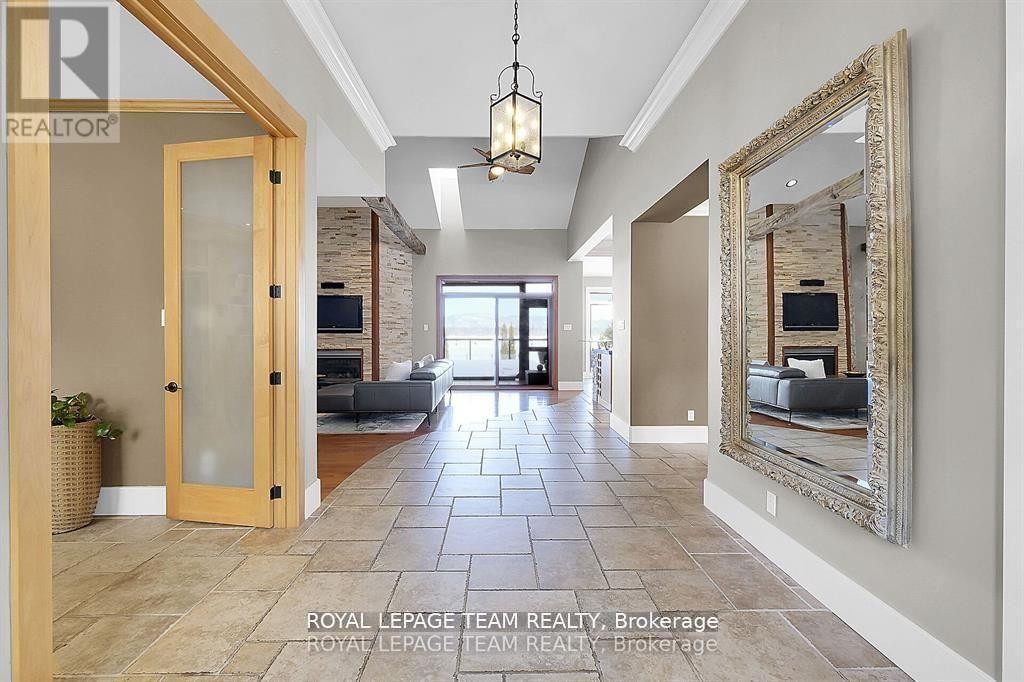 3886 ARMITAGE AVENUE