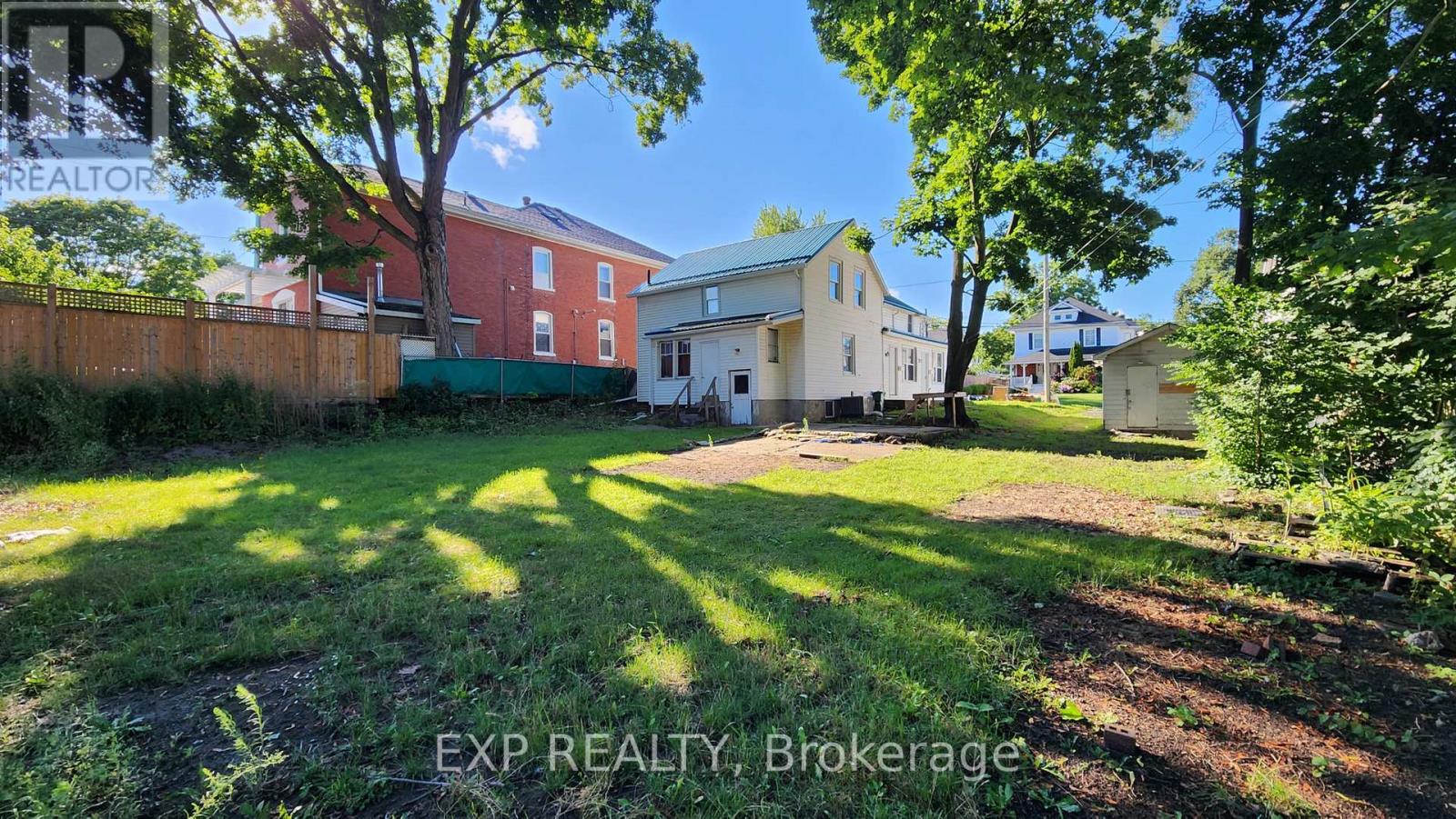 UNIT A - 79 HENRY STREET