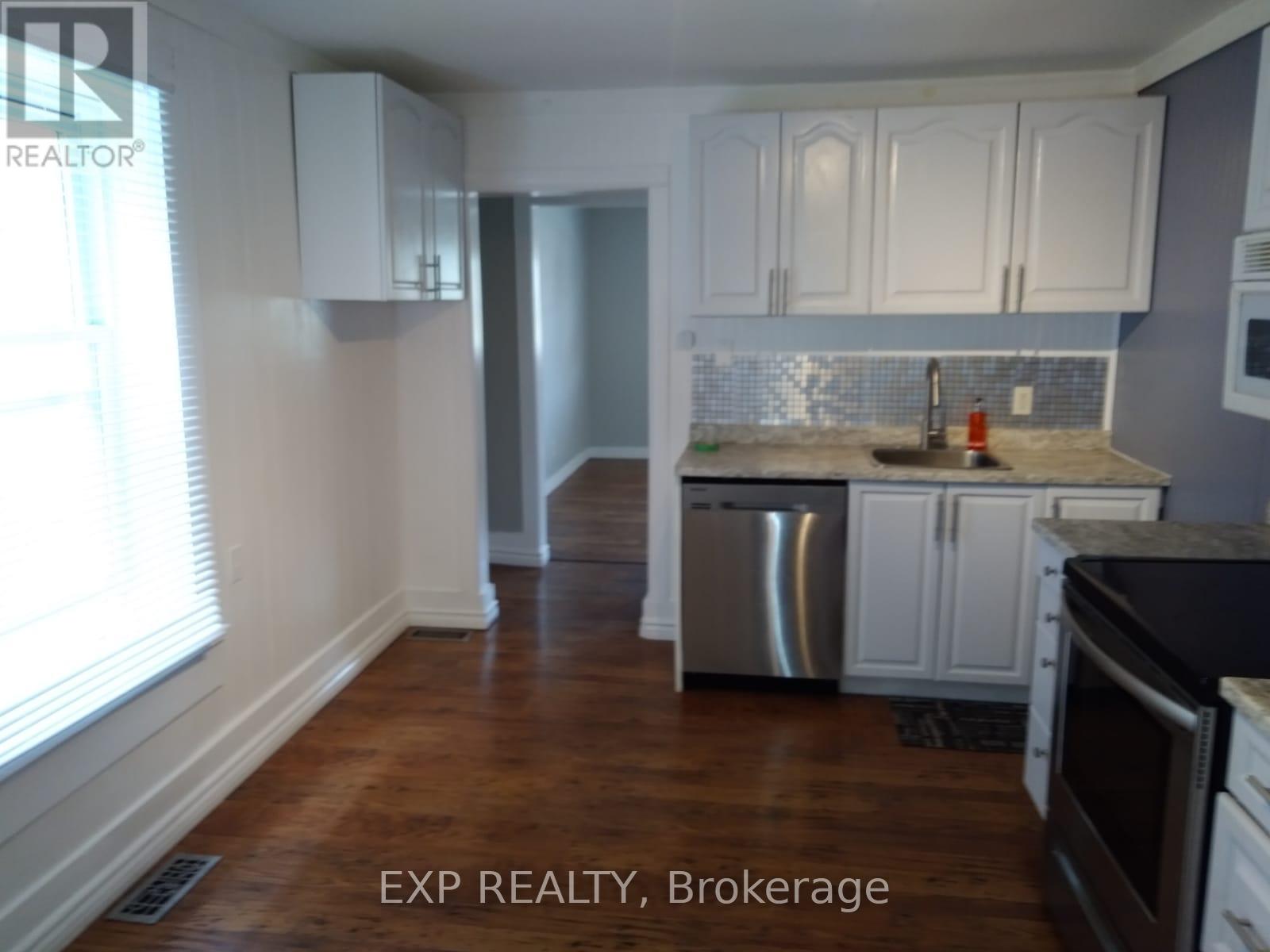 UNIT A - 79 HENRY STREET