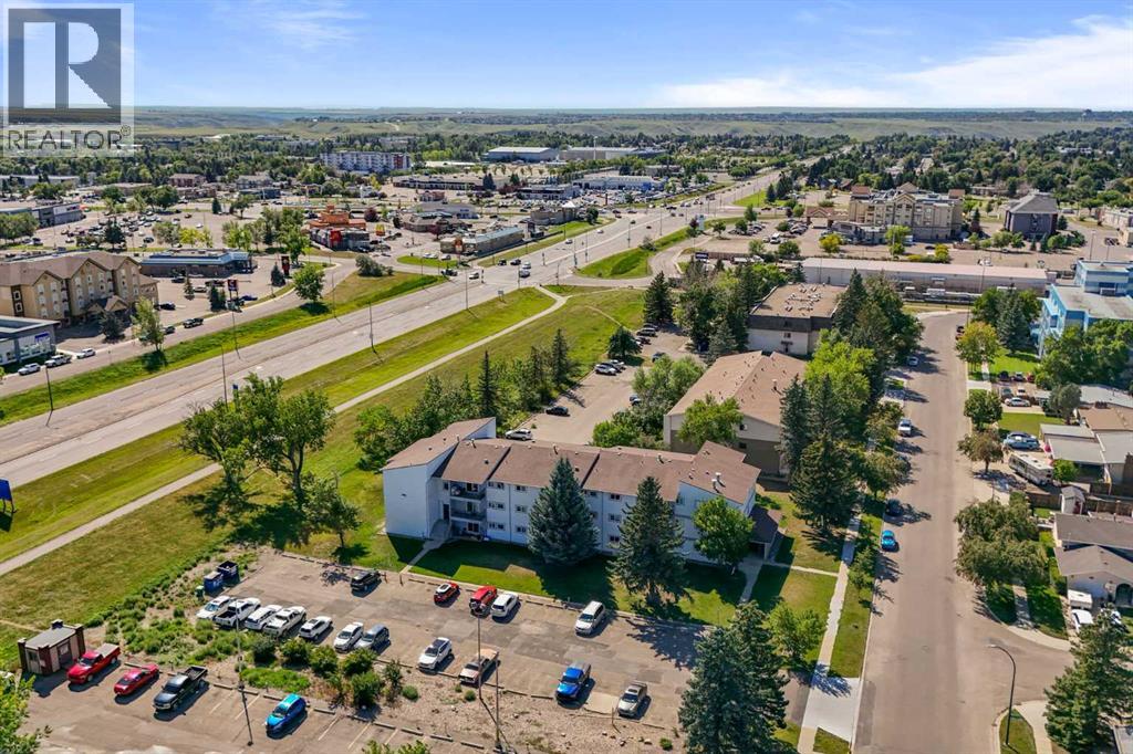 10, 3410 23 Avenue S