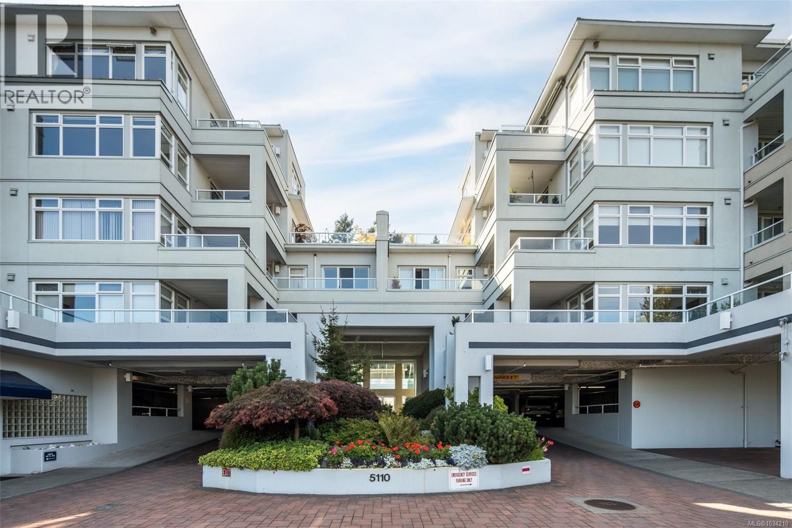 209 5110 Cordova Bay Rd