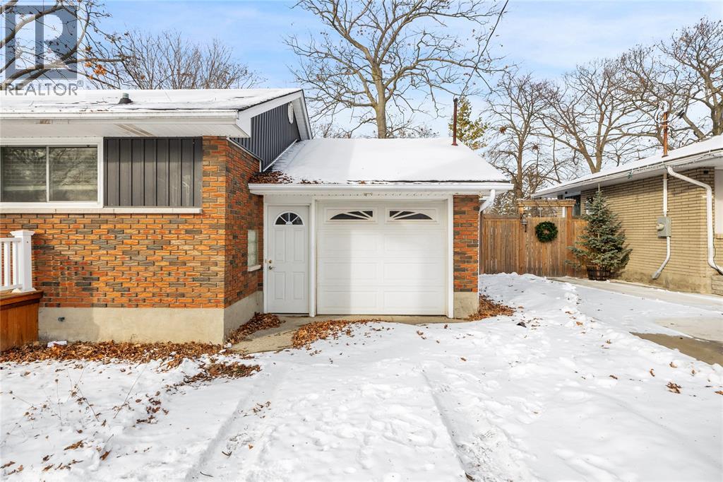 1282 Cathcart BOULEVARD