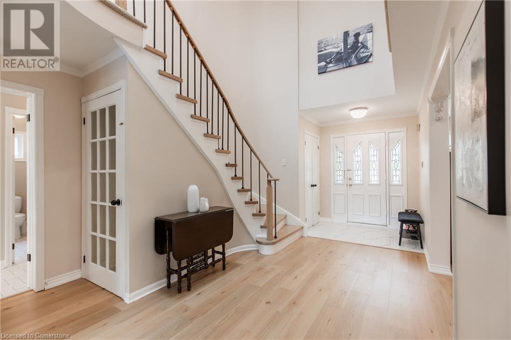 461 GOLDEN OAK Drive