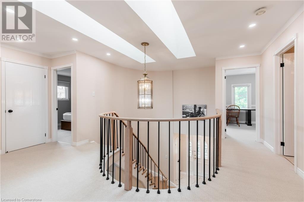 461 GOLDEN OAK Drive