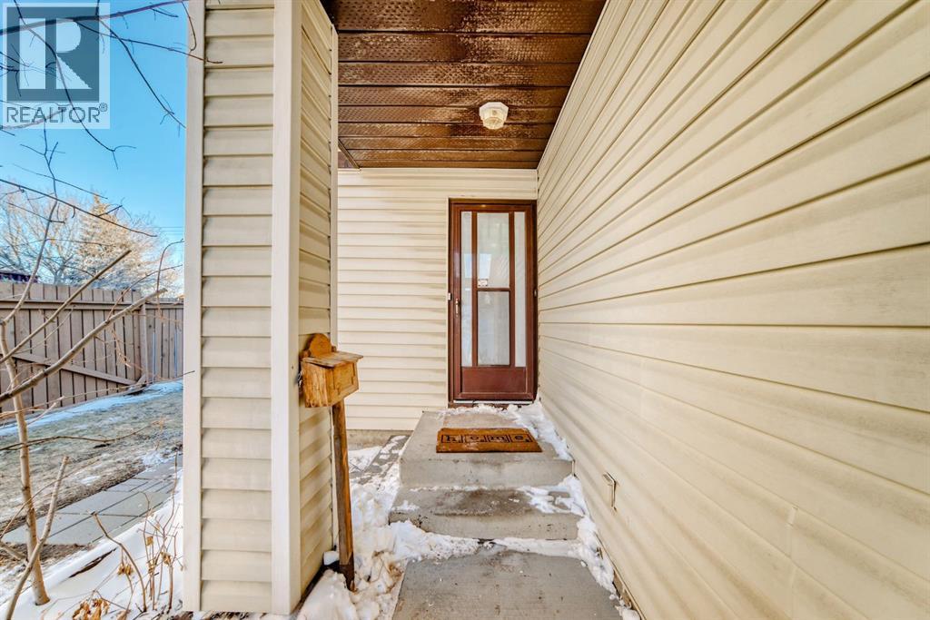 100 Beddington Circle NE