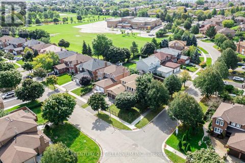 10 PHELPS DRIVE Brampton (Northwood Park) ON L6X3V5