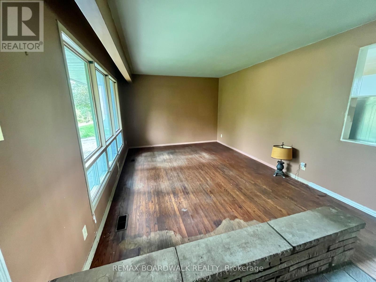 1363 DUFORD DRIVE
