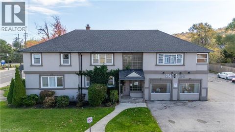 23 KING Street W Stoney Creek ON L8G1H1