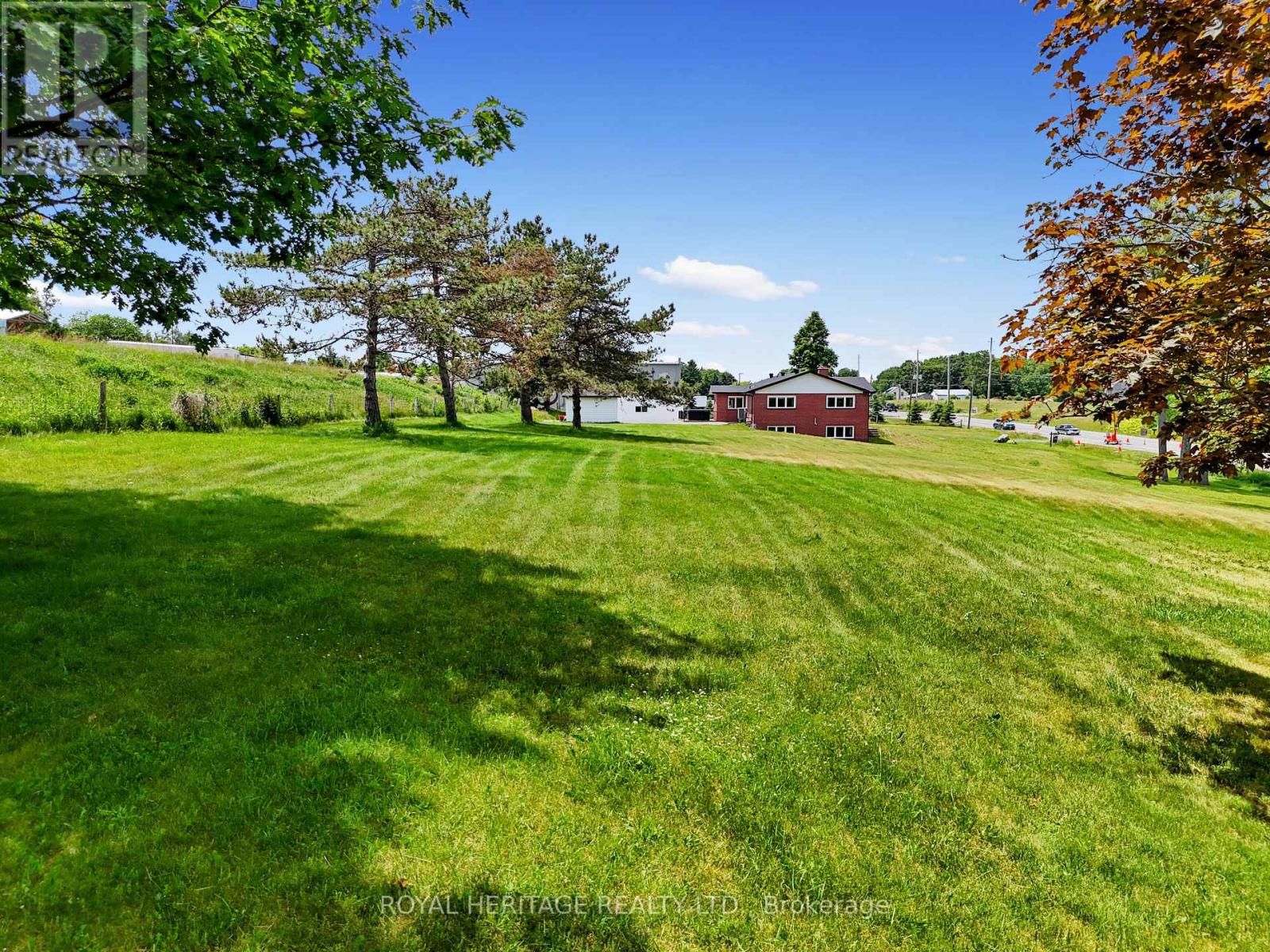(EAST LOT) - 8803 DALE ROAD
