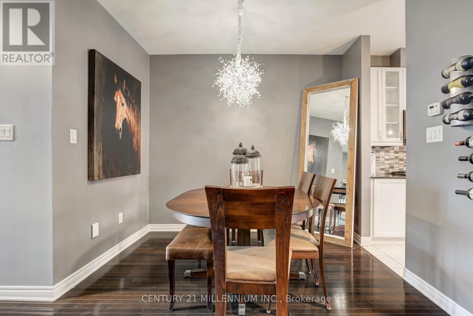 77 RELTON CIRCLE