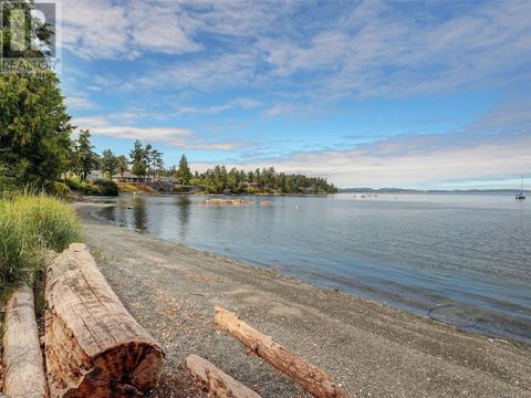 2606 James Island Rd Central Saanich BC V8M1V4