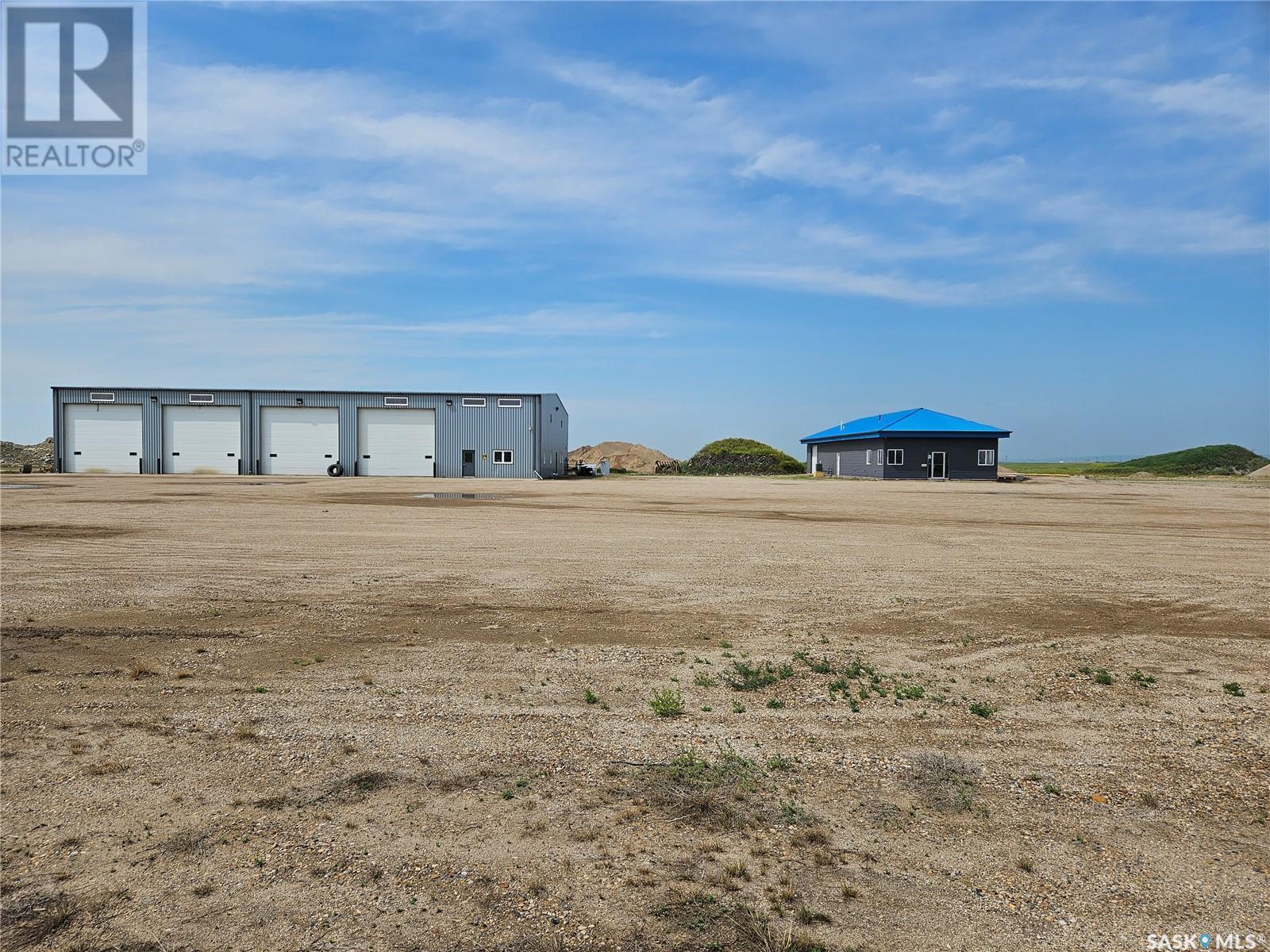 Carlyle Contracting Buildings & Land