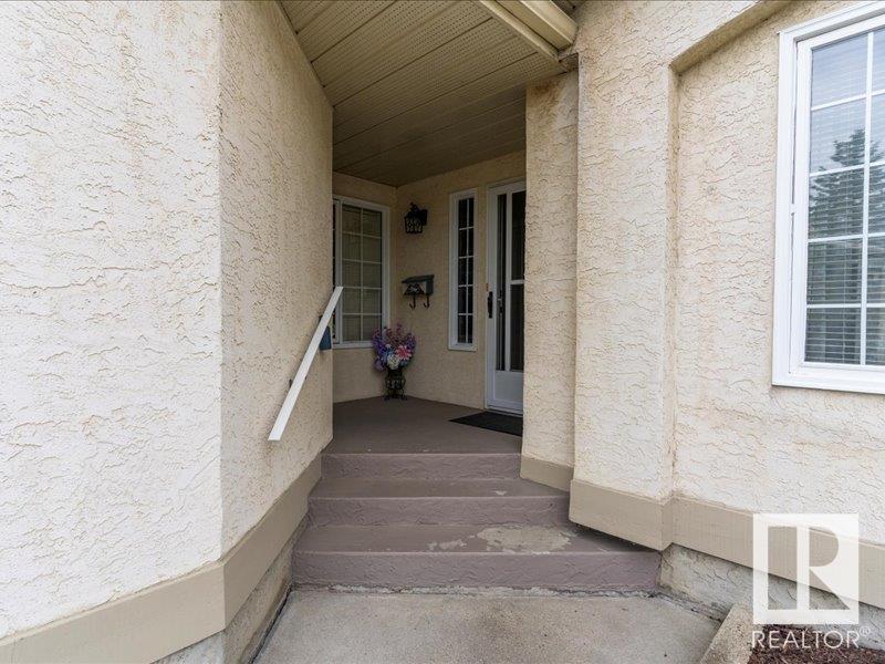 #33 10 GRANGE DR