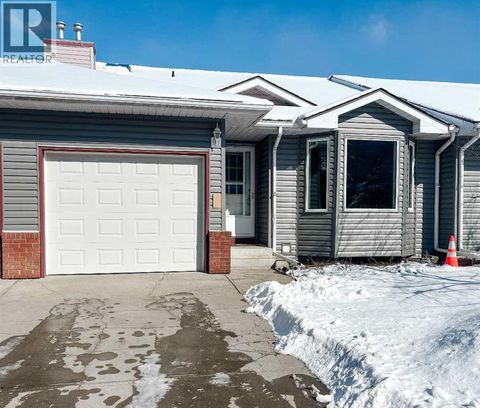 42 Harvest Oak Circle NE Calgary AB T3K4S6