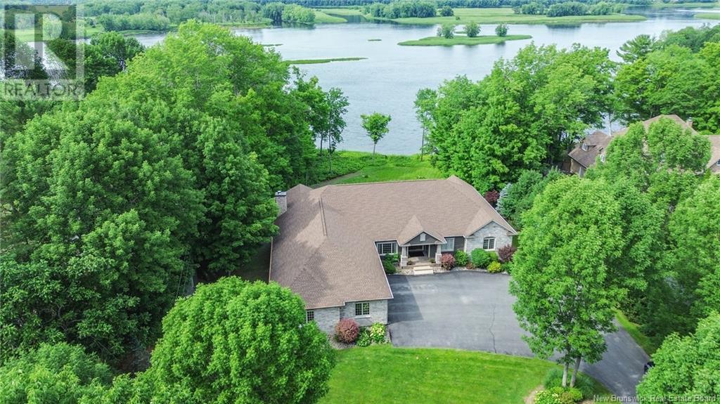 2885 Woodstock Road