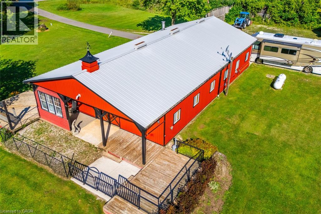 2172 CENTRE Road