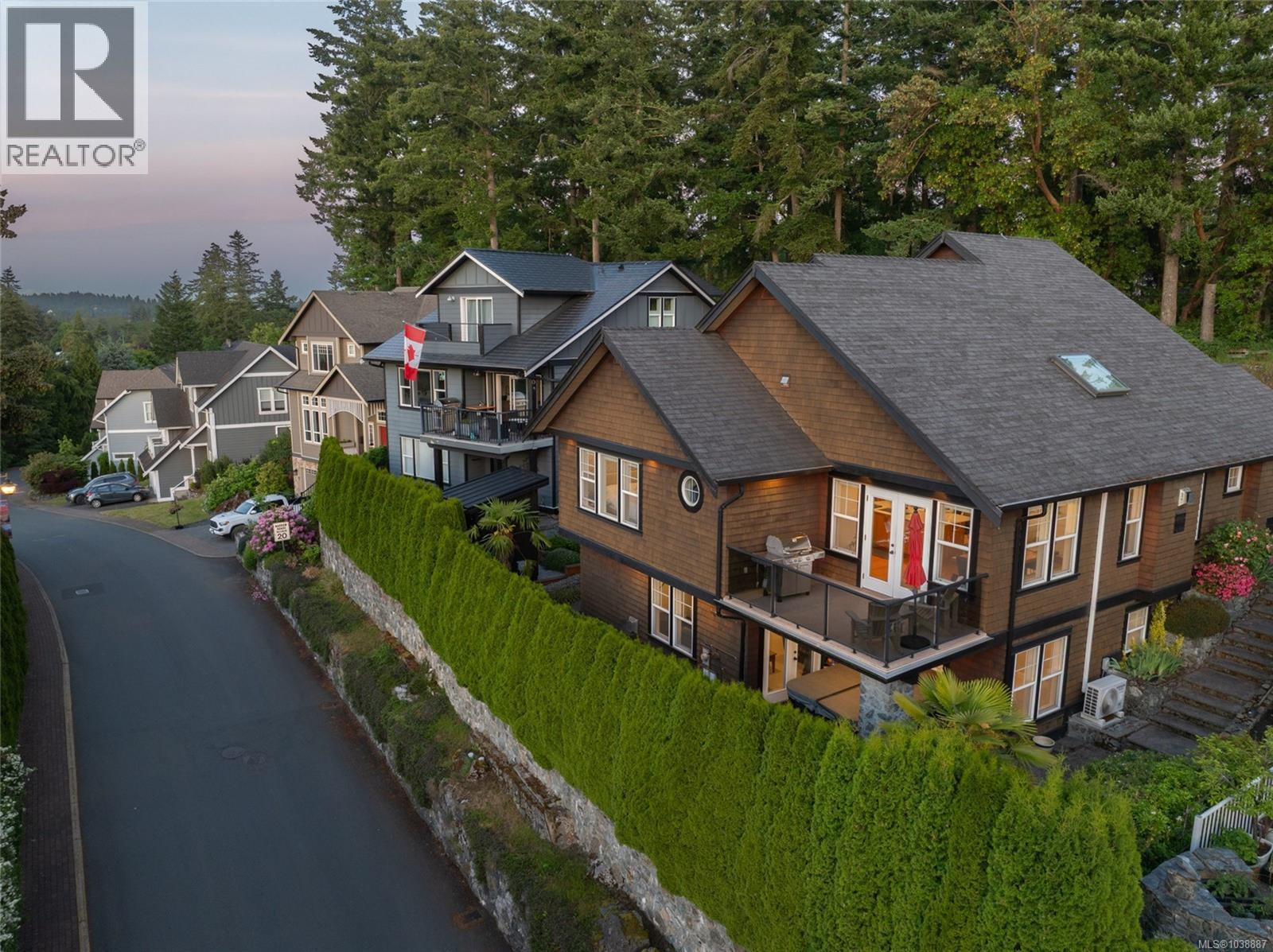 101 Gibraltar Bay Dr