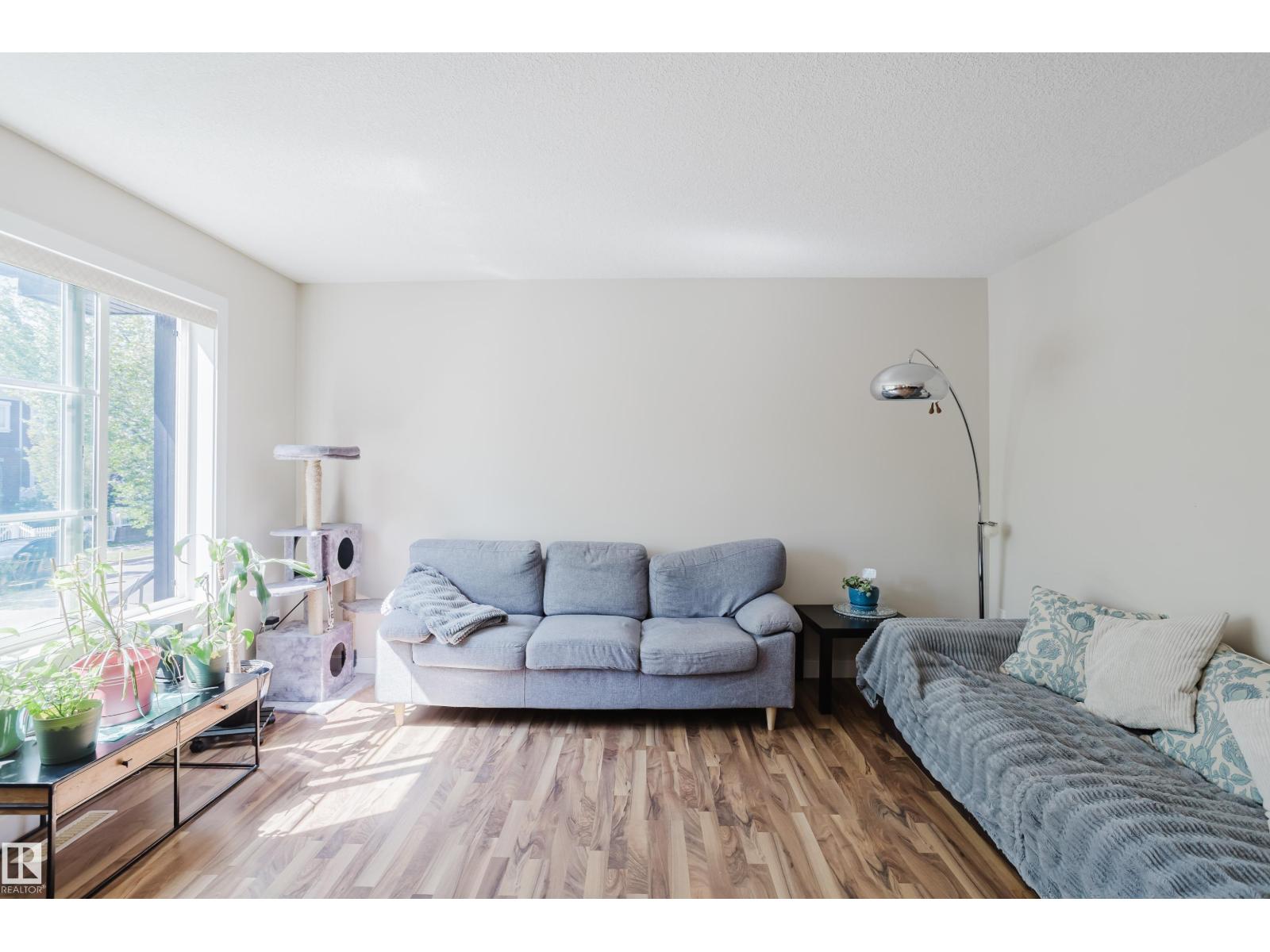 #11 5260 TERWILLEGAR BV NW