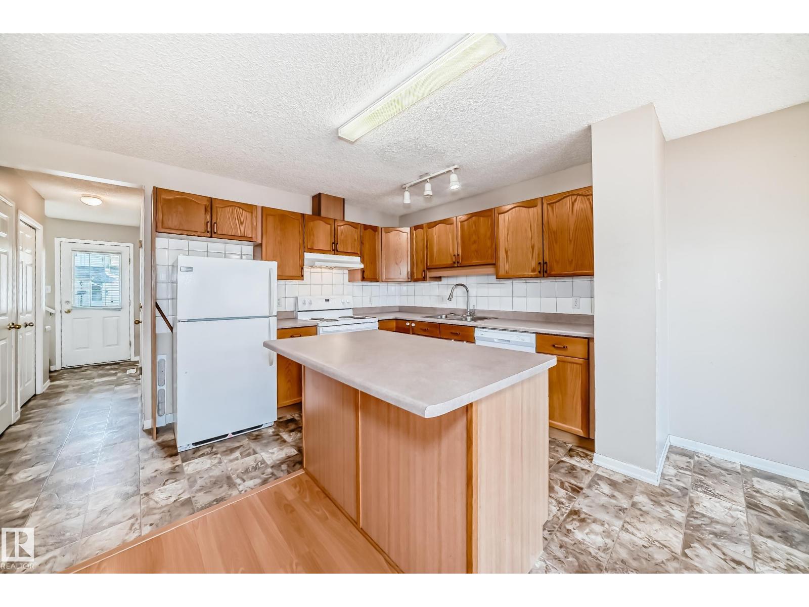 #25 345 KIRKNESS RD NW