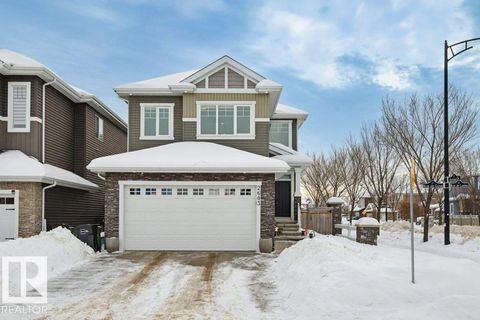 2603 Bluejay CL NW Edmonton AB T5S0J7