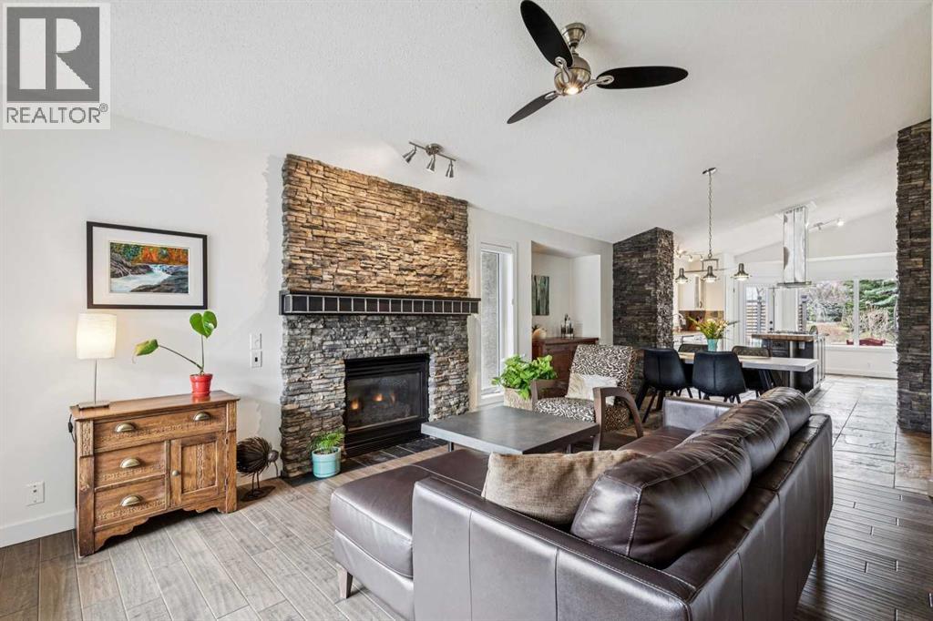 127 Mt Assiniboine Circle SE