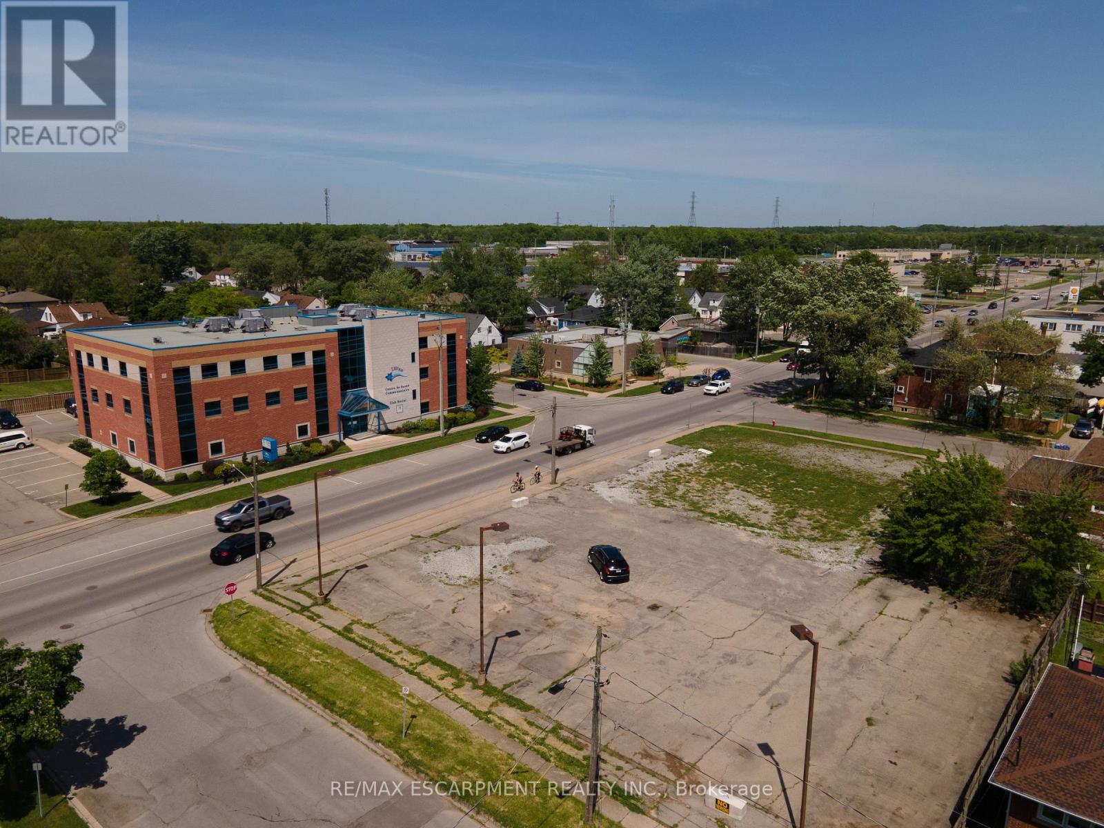 811 EAST MAIN STREET