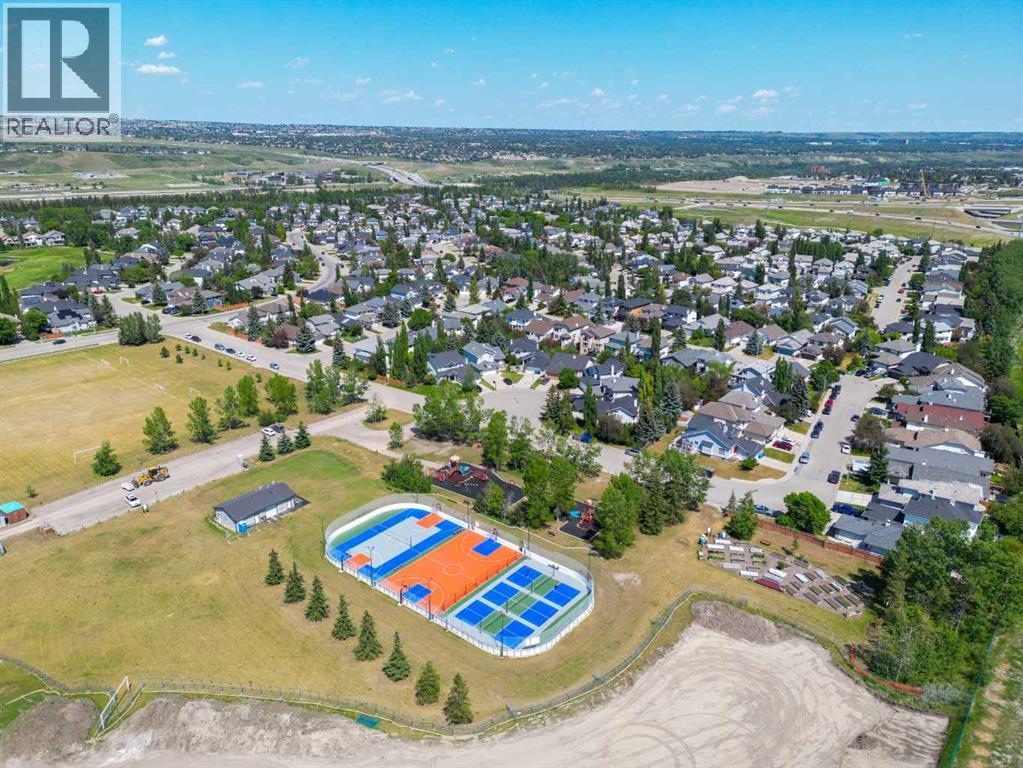 152 Valley Meadow Close NW