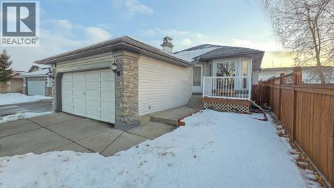 152 Valley Meadow Close NW Calgary AB T3B5M2