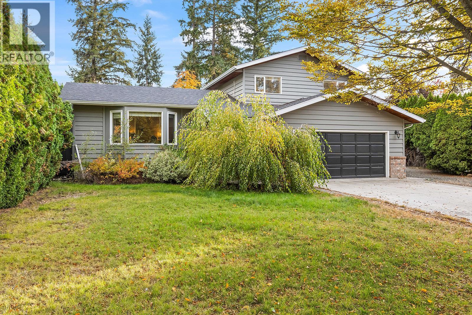 875 Coronado Crescent