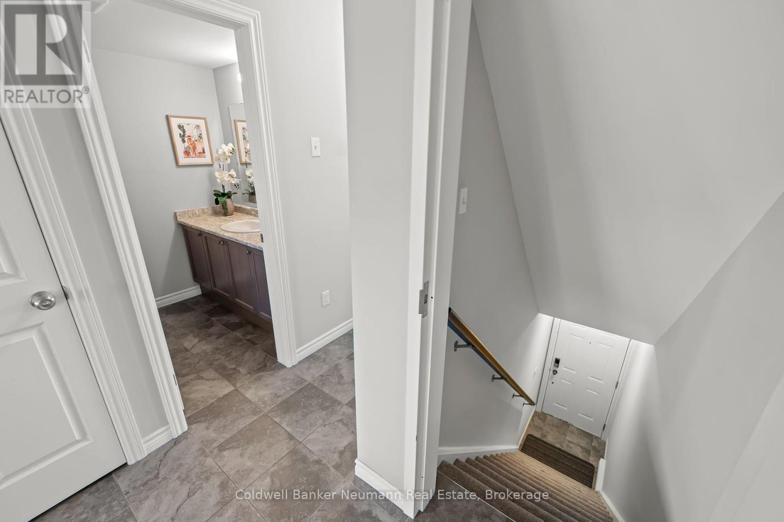 11B - 85 MULLIN DRIVE