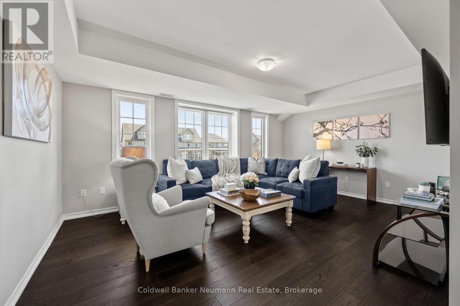 11B - 85 MULLIN DRIVE