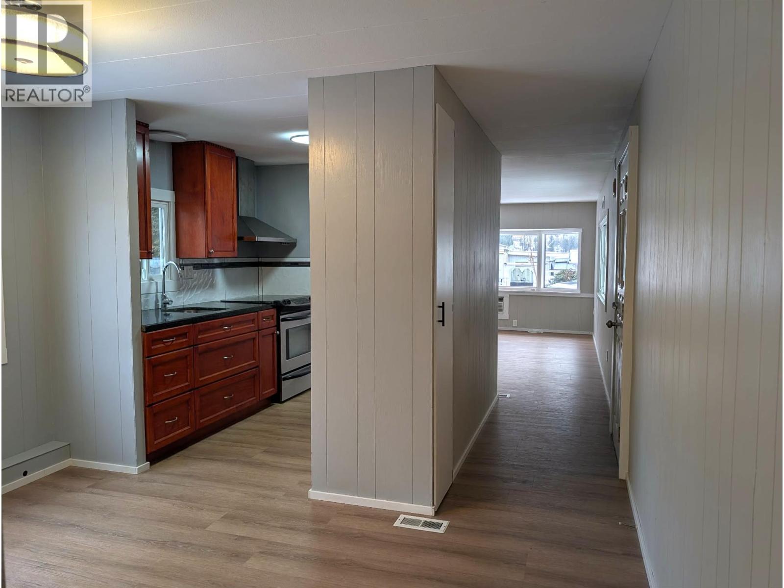 446 Mabel Lake Road Unit# E9