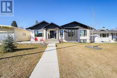 56 Klamath Place SW Calgary AB T2V2J3