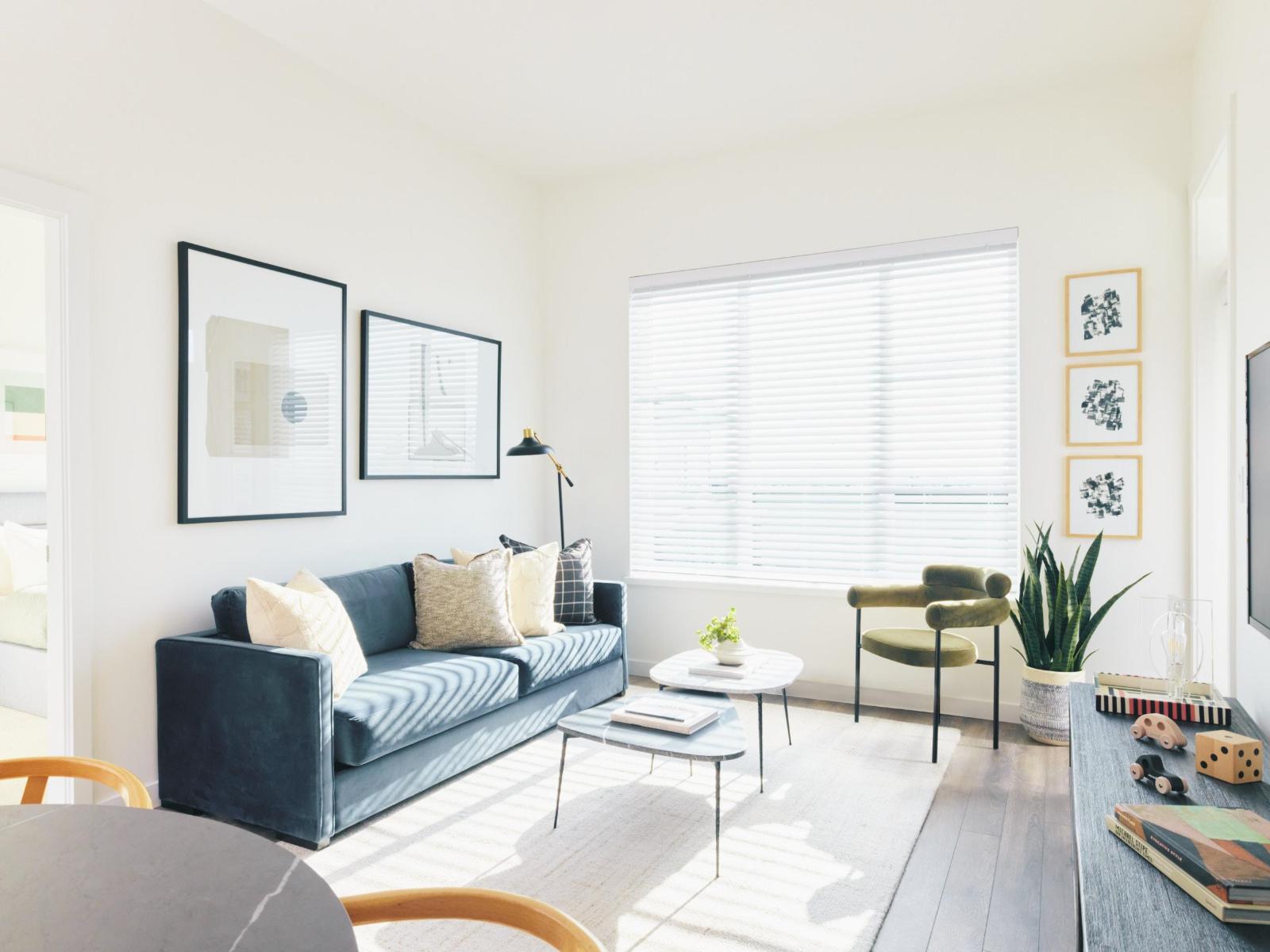 511 15730 FRASER HIGHWAY