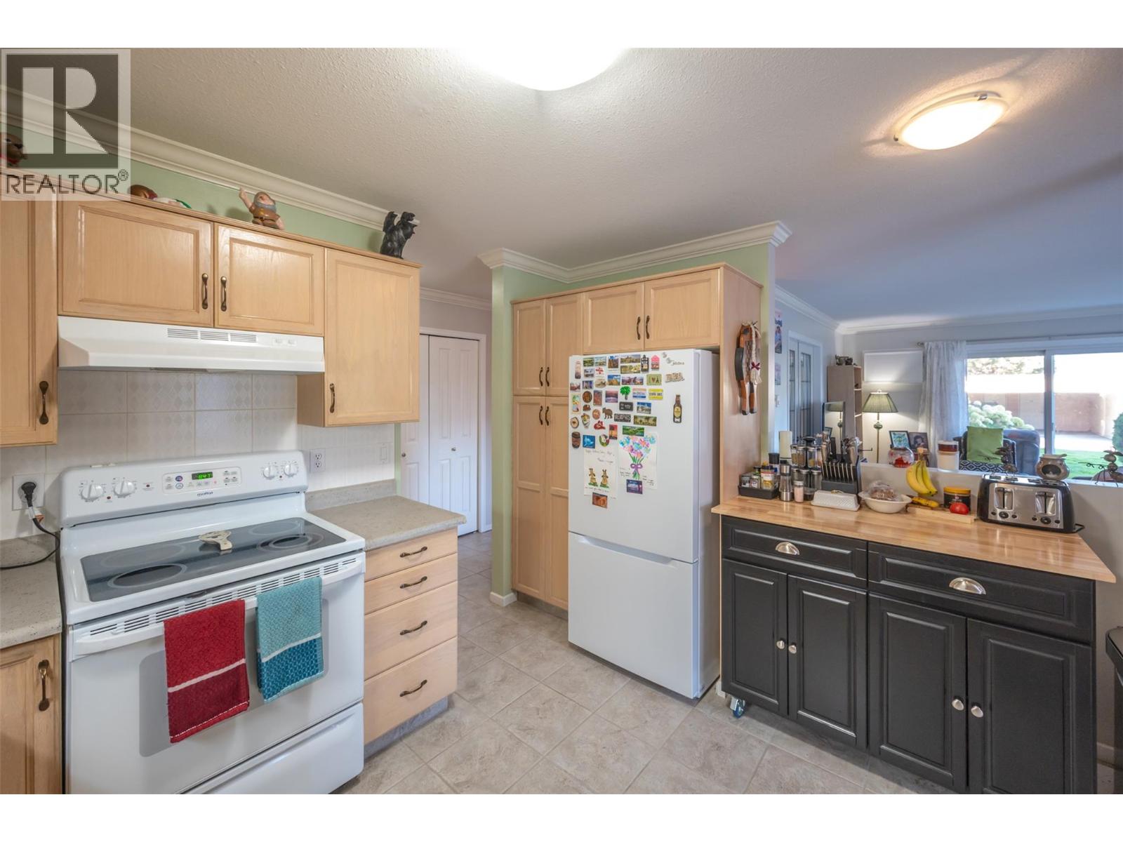 8907 Pineo Court Unit# 108