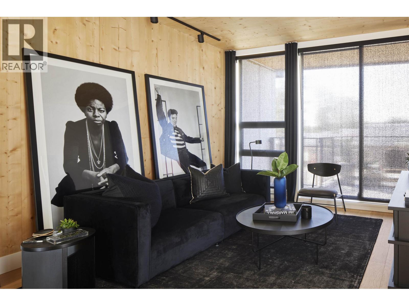 316 310 SALTER STREET