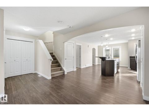 4060 MORRISON WY NW Edmonton AB T5E6S3