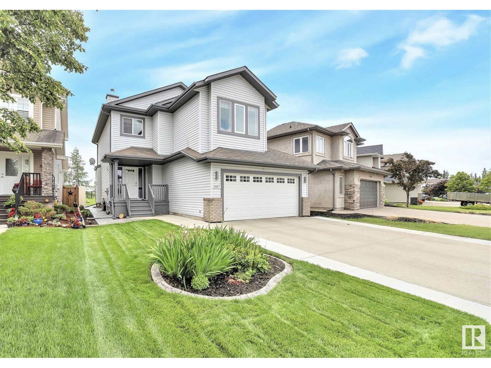10627 180 AV NW