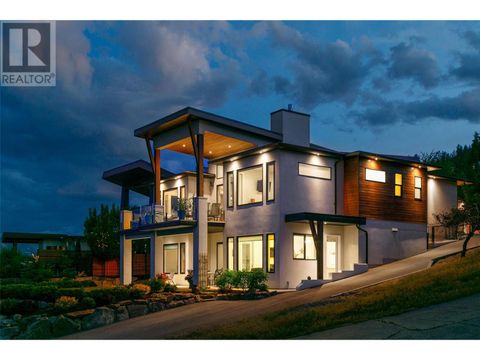 2822 Ourtoland Road West Kelowna BC V1Z2H5