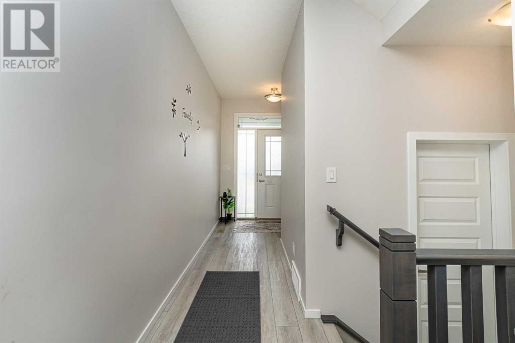 717 Windrow Manor SW